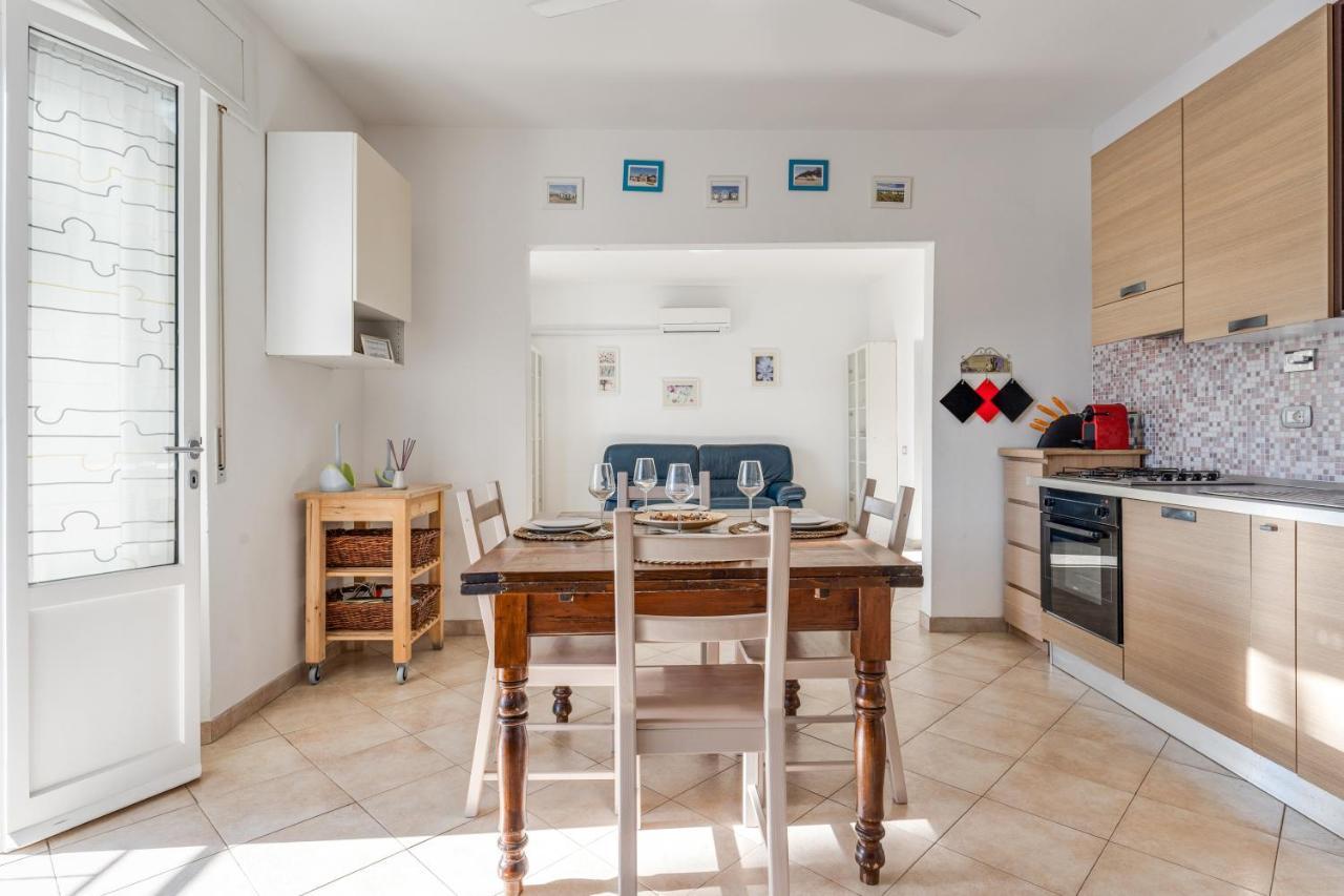 Casa Fiora, A 50 M Dal Mare Appartement San Vincenzo Buitenkant foto